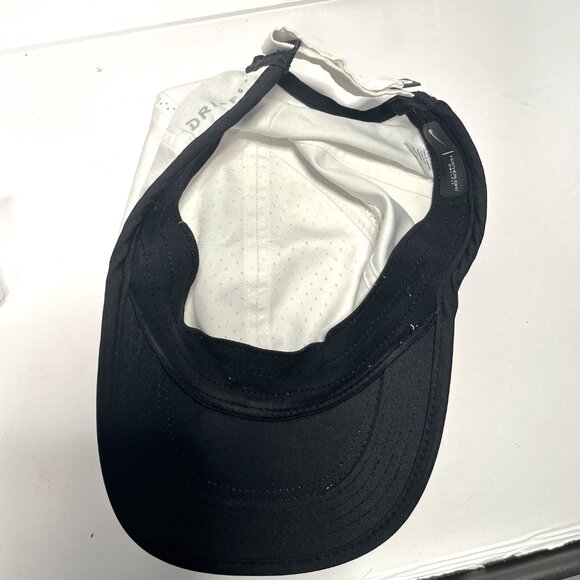 Nike Featherflight Dri-FIT Swoosh Logo White Adjustable Pro Fit Baseball Cap Hat - Picture 5 of 7